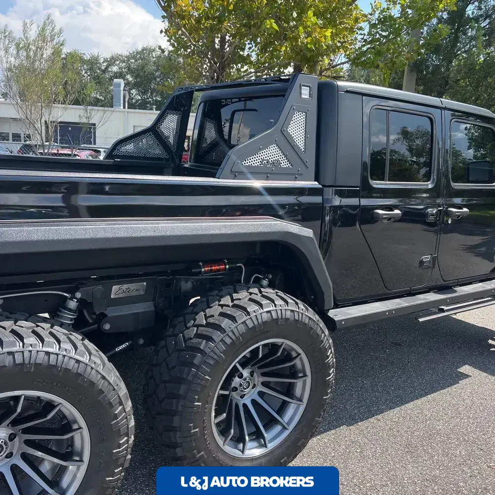 2022 Jeep Gladiator Sport S
