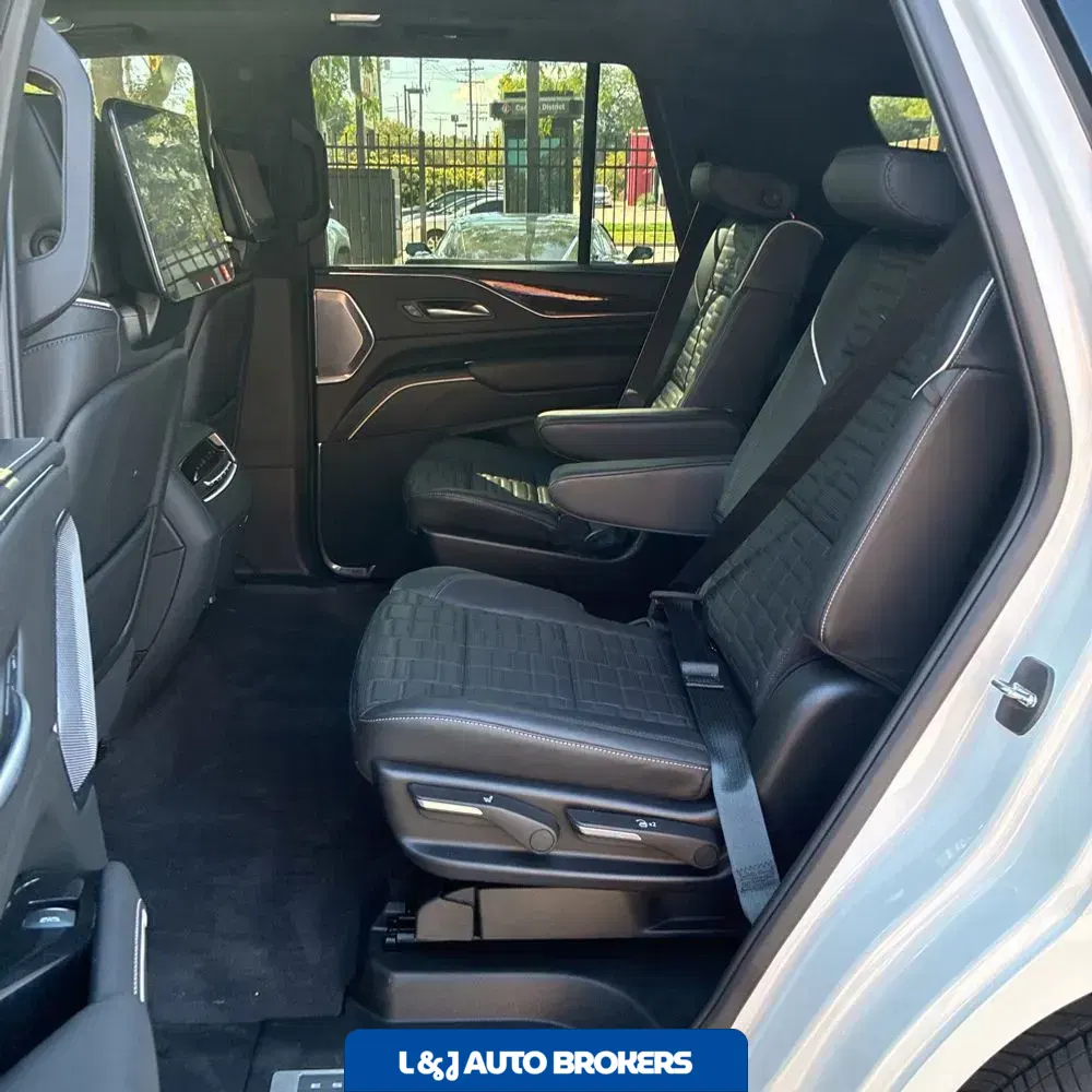 2024 Cadillac Escalade Sport Platinum