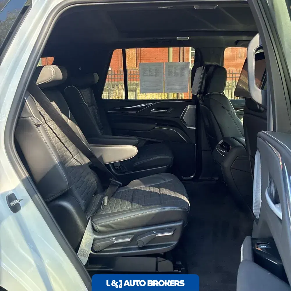 2024 Cadillac Escalade Sport Platinum