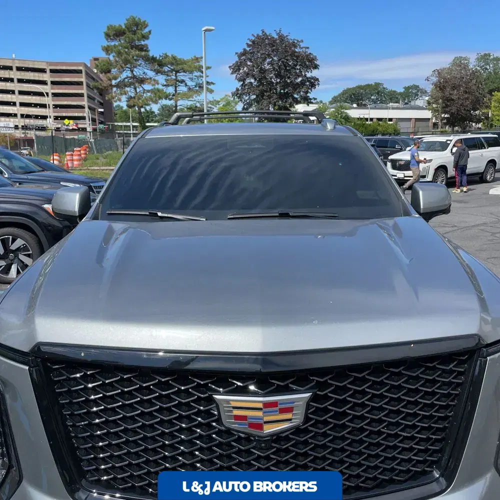 2025 Cadillac Escalade-V ESV Base