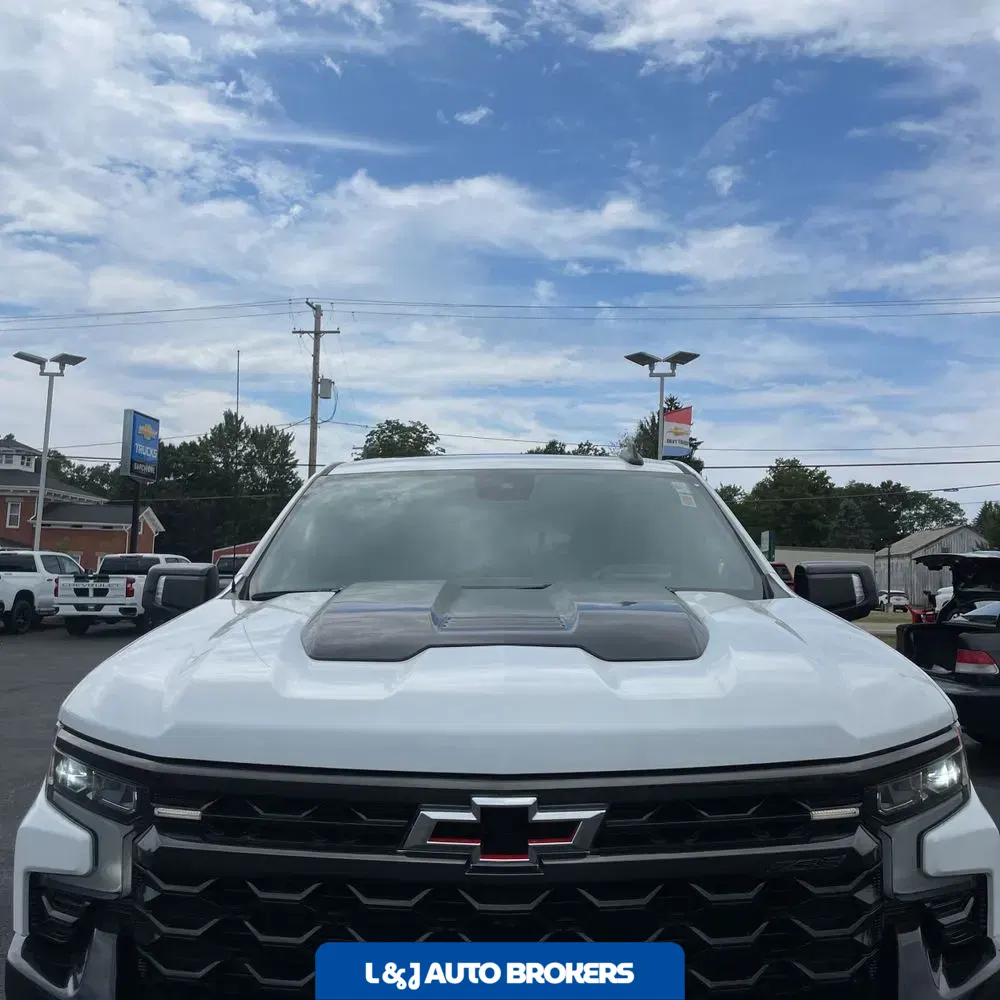 2023 Chevrolet Silverado 1500 ZR2