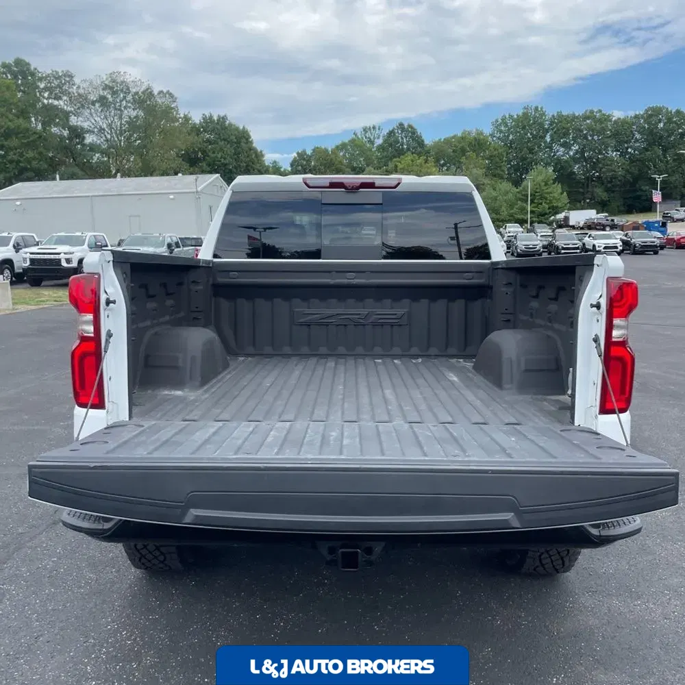 2023 Chevrolet Silverado 1500 ZR2