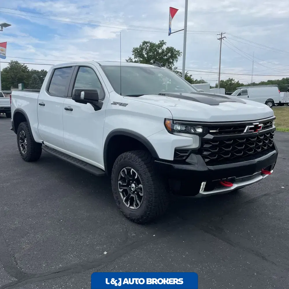 2023 Chevrolet Silverado 1500 ZR2