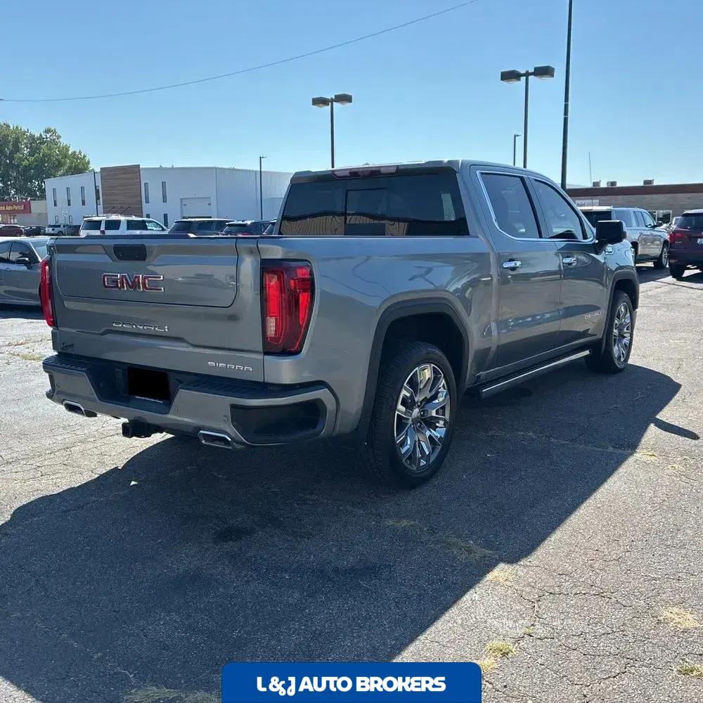 2023 GMC Sierra 1500 Denali