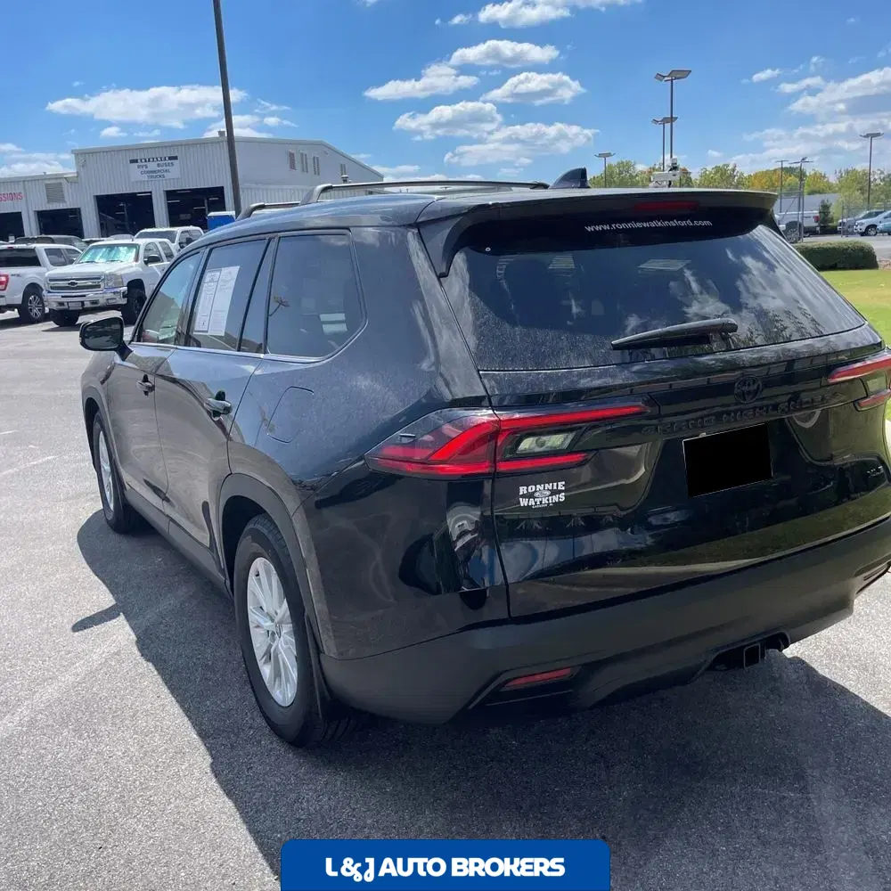 2025 Toyota Grand Highlander XLE