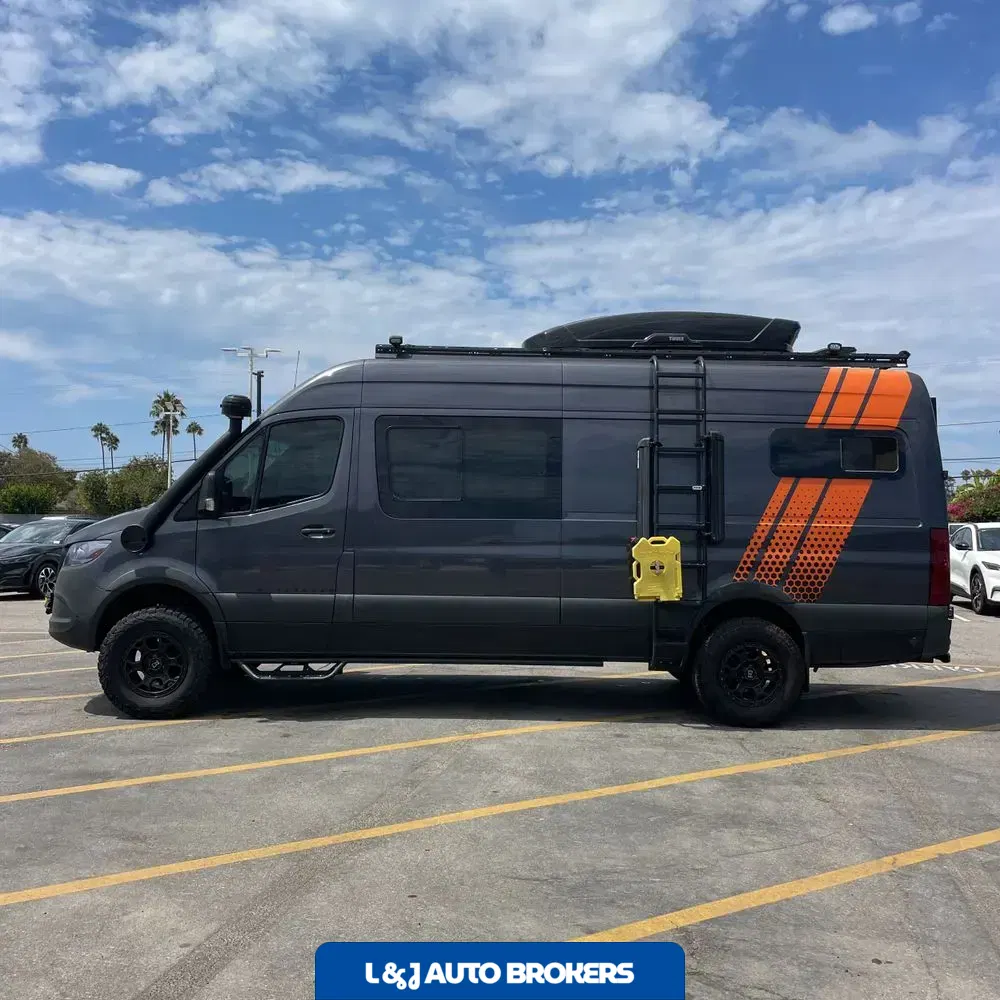 2021 Mercedes-Benz Sprinter 2500