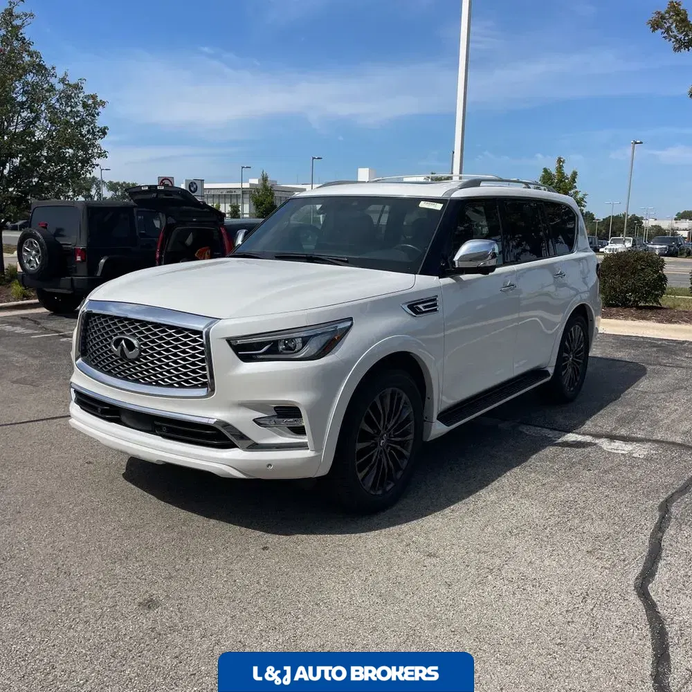 2024 INFINITI QX80 Premium Select