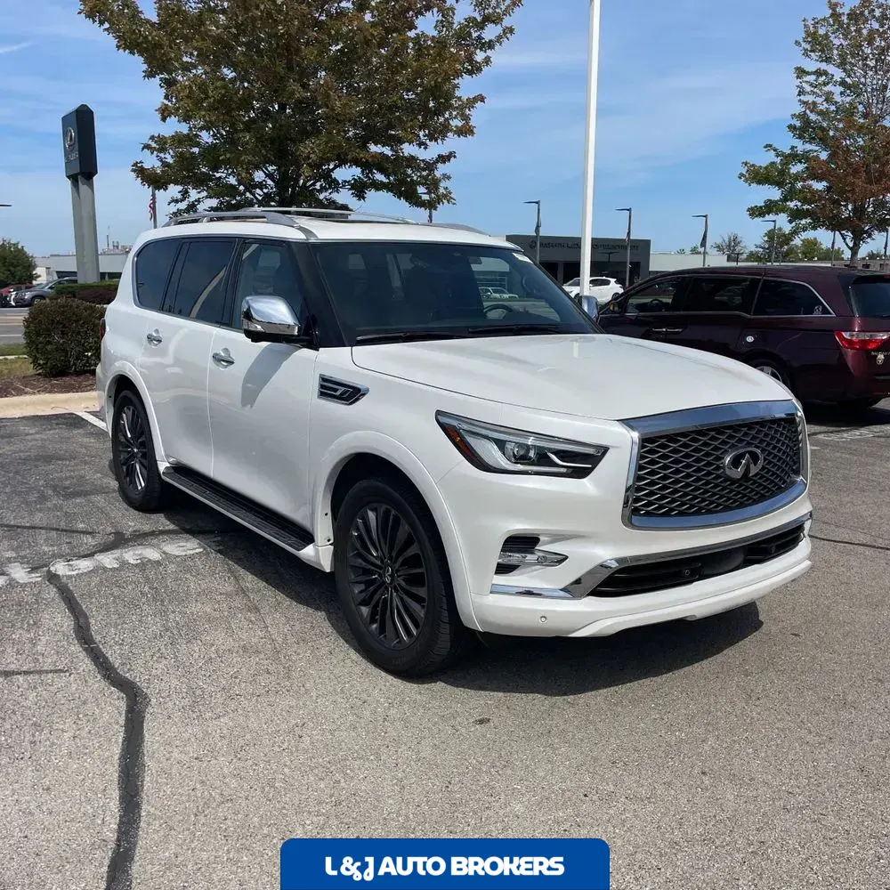 2024 INFINITI QX80 Premium Select