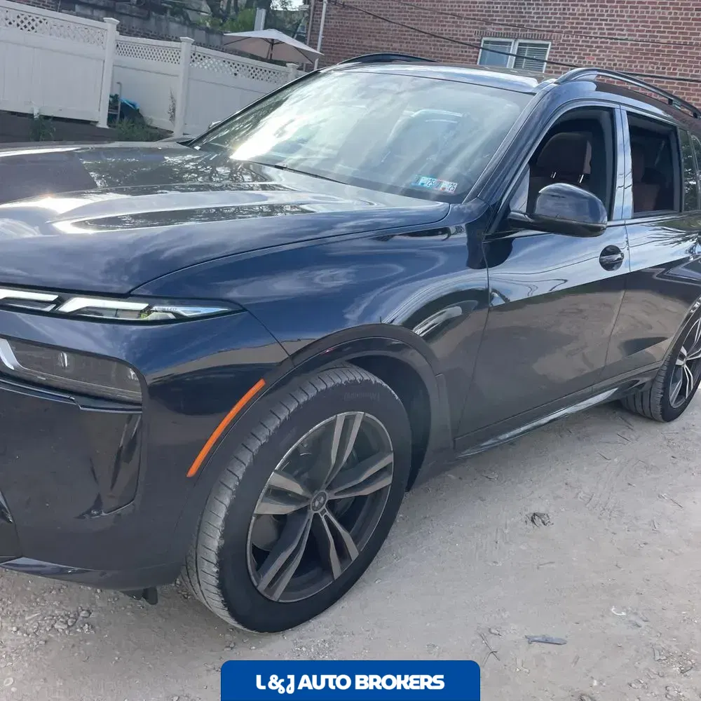 2024 BMW X7 XDrive40i