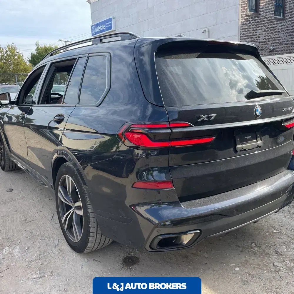 2024 BMW X7 XDrive40i