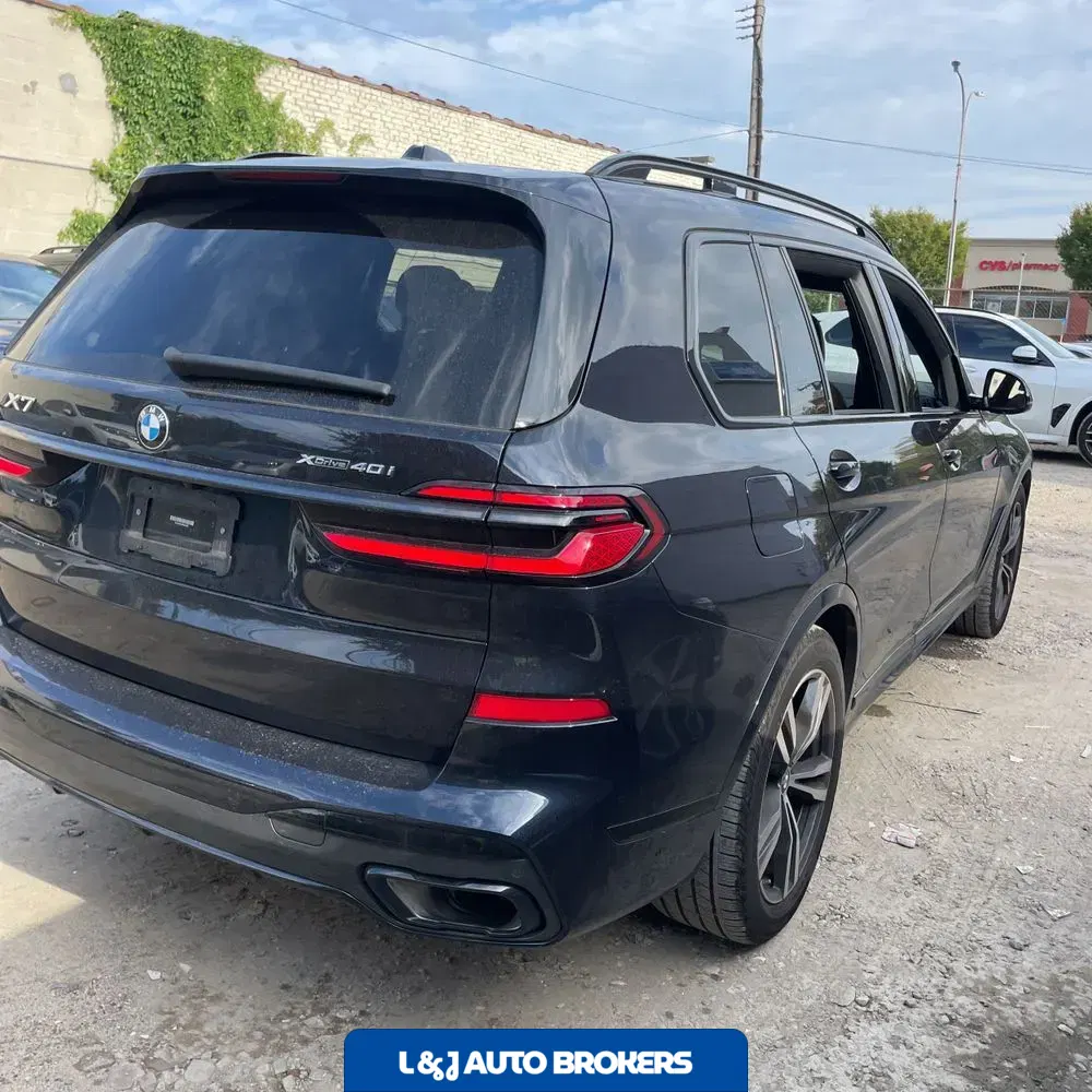 2024 BMW X7 XDrive40i
