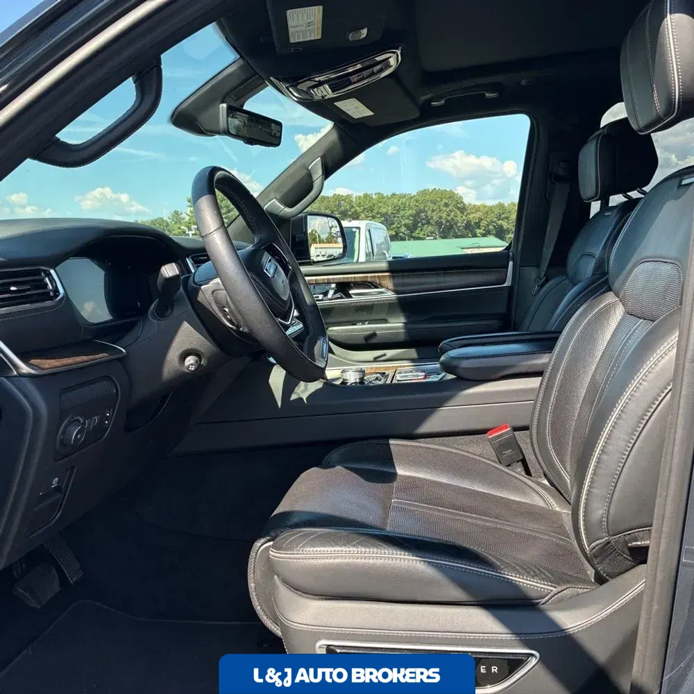 2023 Jeep Grand Wagoneer L Series II