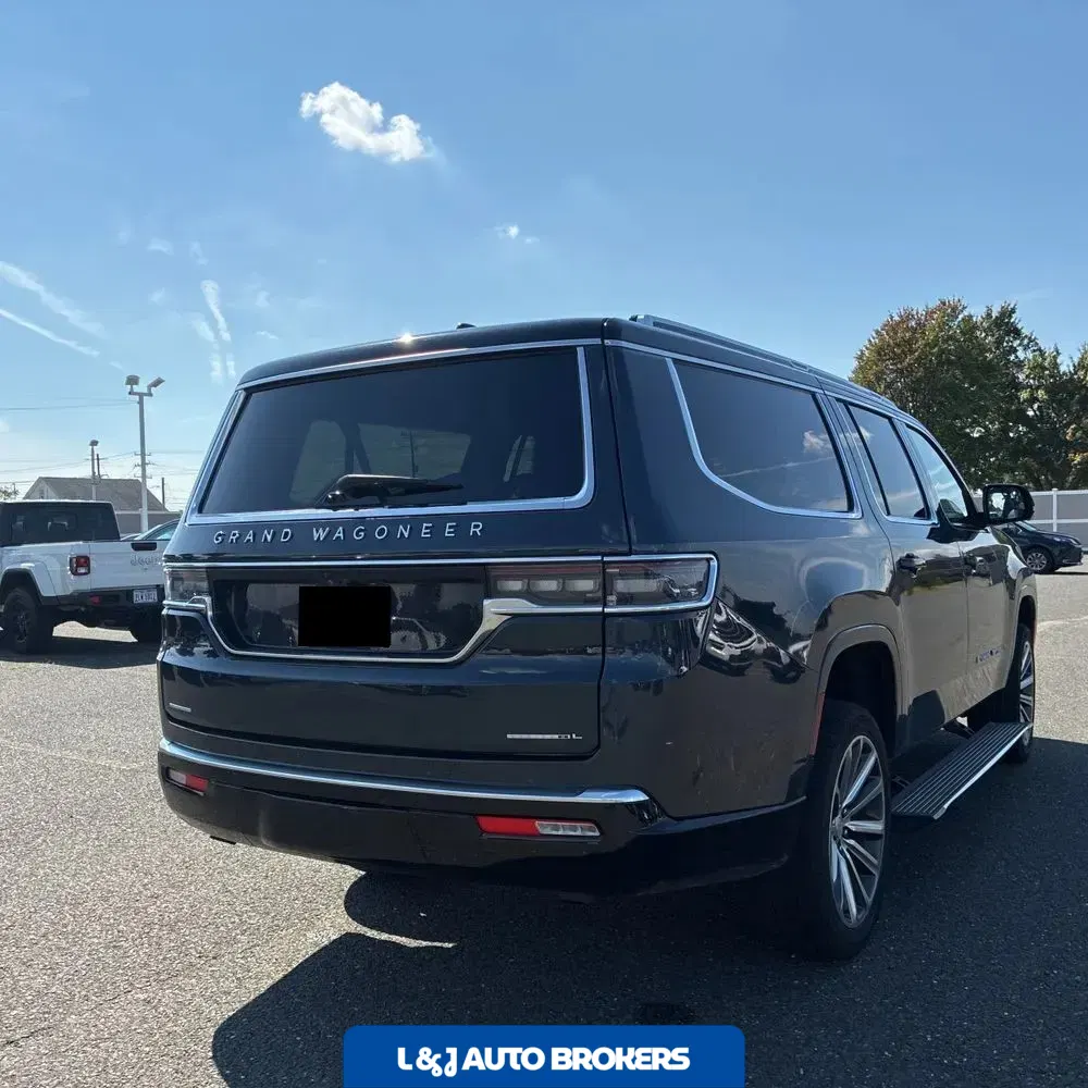 2023 Jeep Grand Wagoneer L Series II