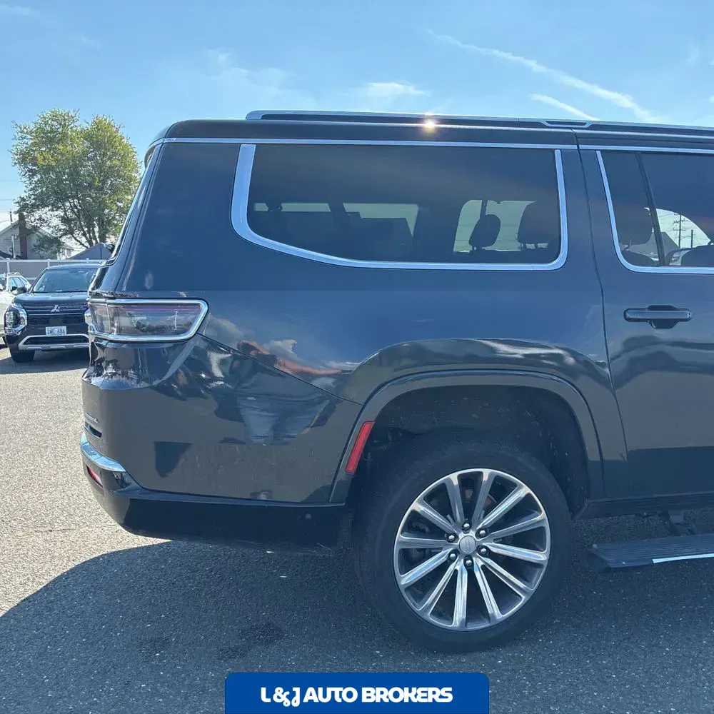 2023 Jeep Grand Wagoneer L Series II