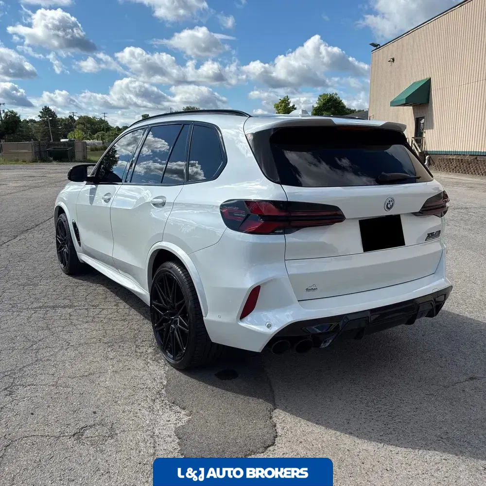 2025 BMW X5 M Competition