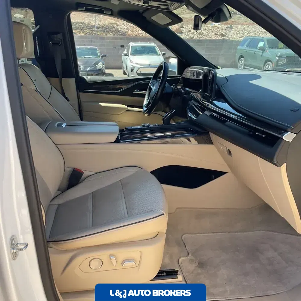 2023 Cadillac Escalade Premium Luxury