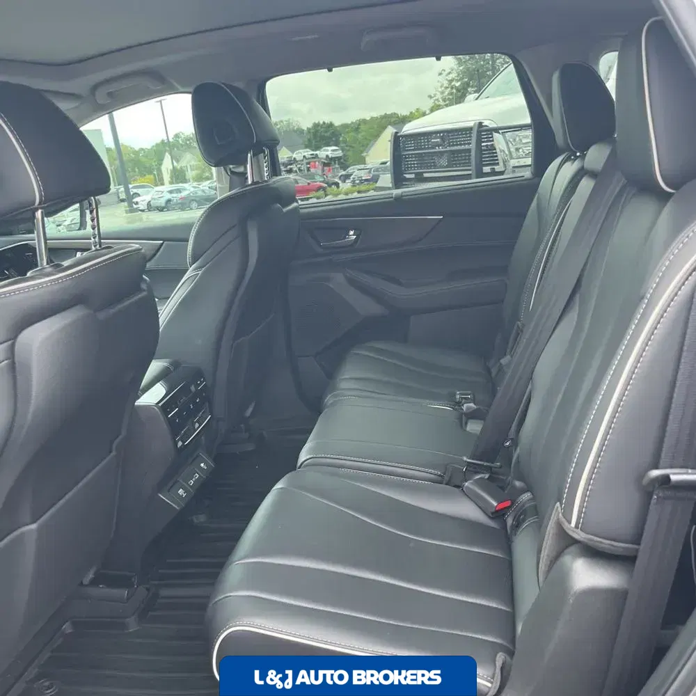 2024 Acura MDX SH-AWD w/Advance