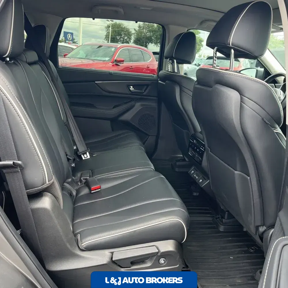 2024 Acura MDX SH-AWD w/Advance