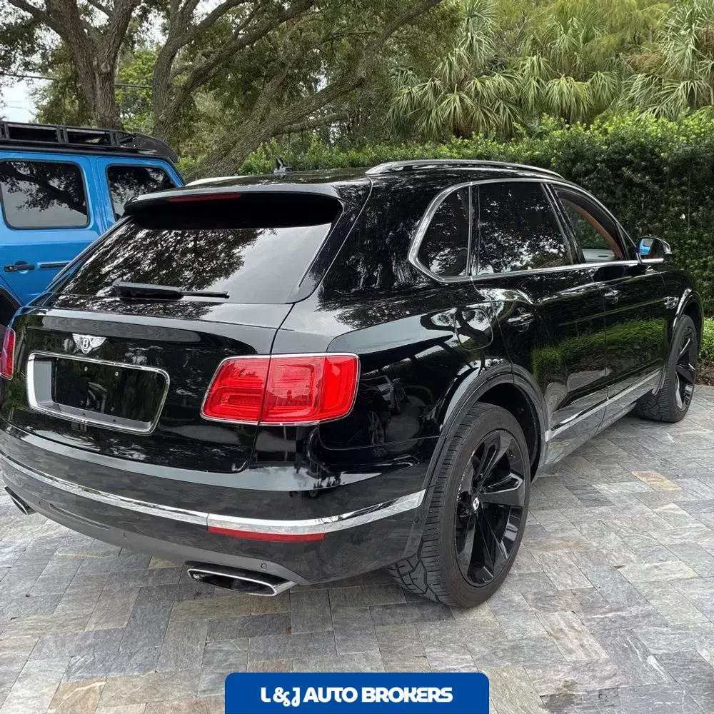2018 Bentley Bentayga Base