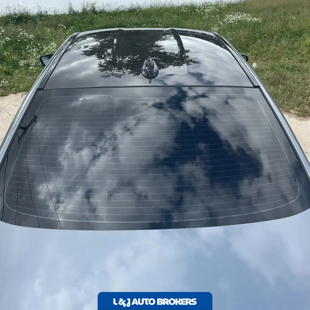 2023 BMW M5