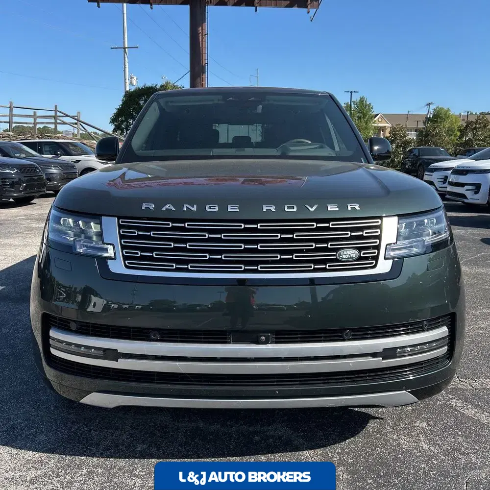 2025 Land Rover Range Rover Autobiography P530
