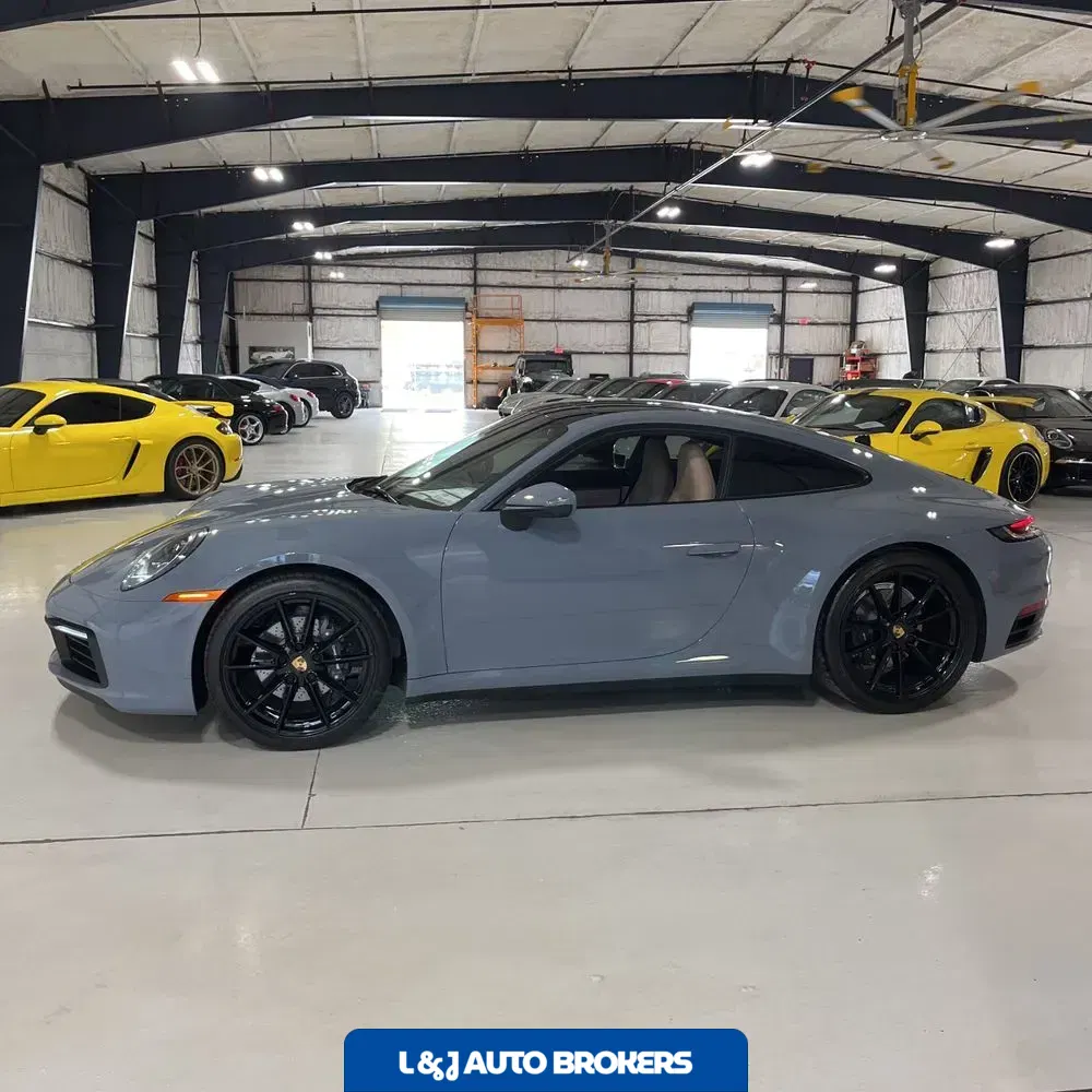 2023 Porsche 911 Carrera