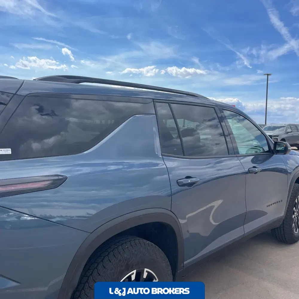 2025 Chevrolet Traverse Z71