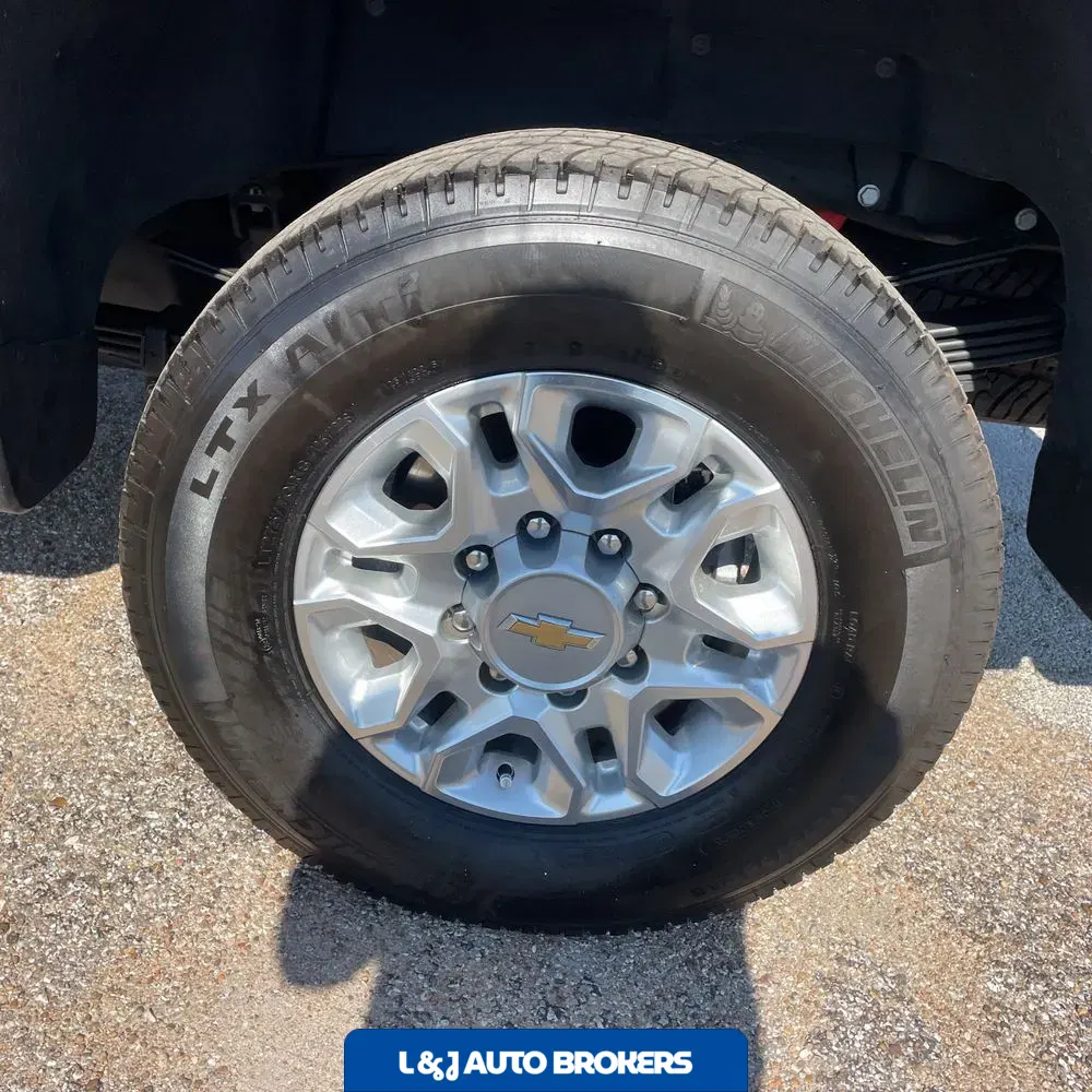 2024 Chevrolet Silverado 3500HD LTZ