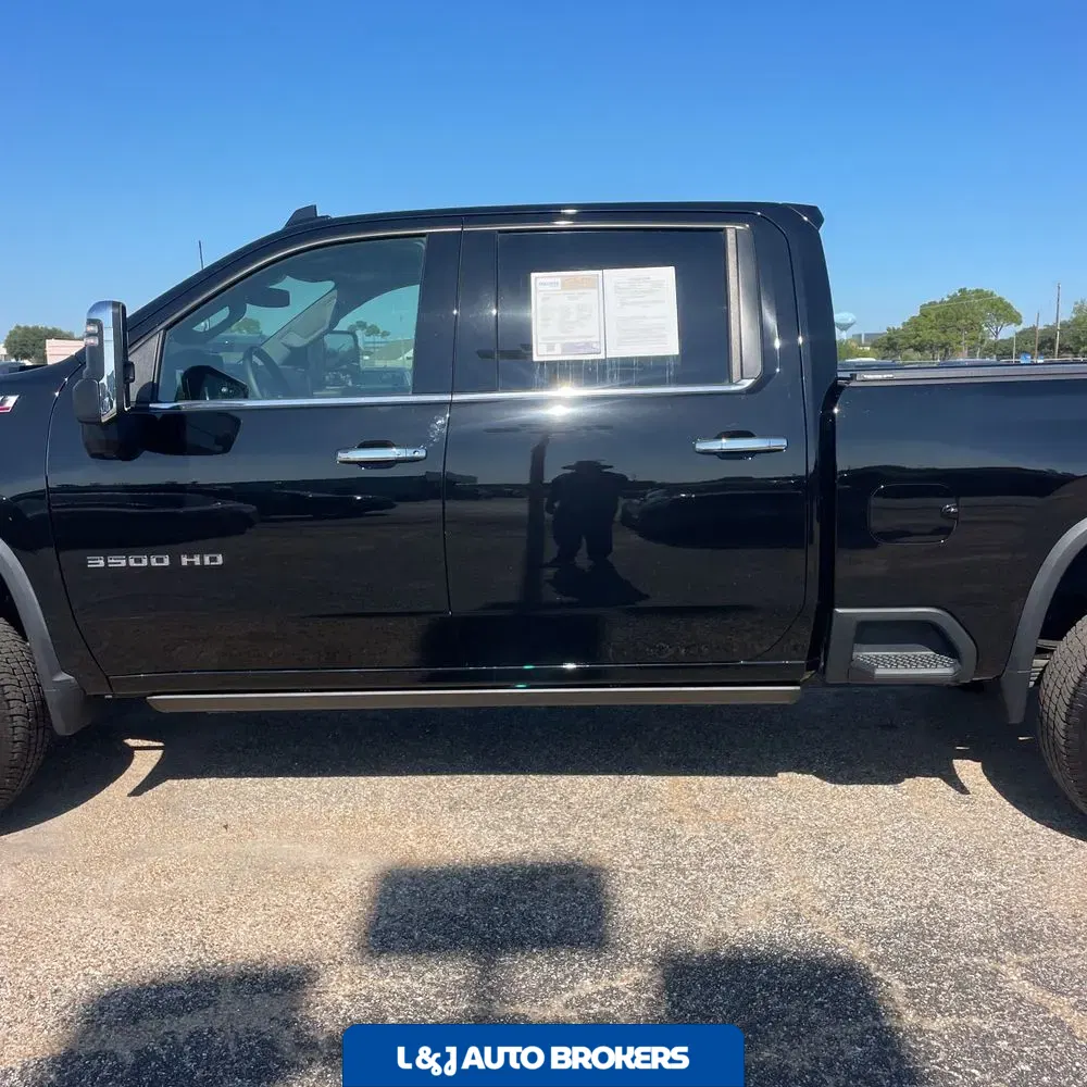 2024 Chevrolet Silverado 3500HD LTZ