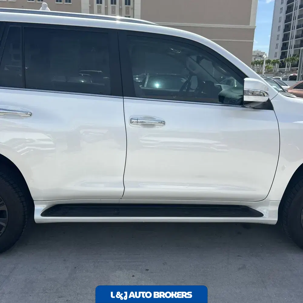 2023 Lexus GX 460 Base