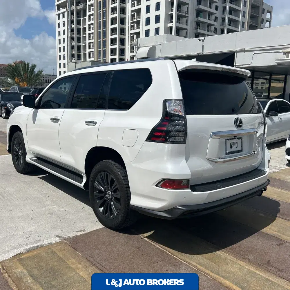 2023 Lexus GX 460 Base
