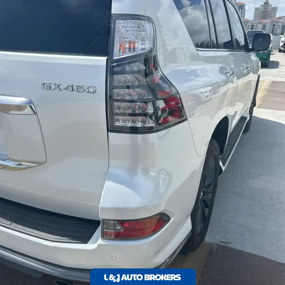 2023 Lexus GX 460 Base