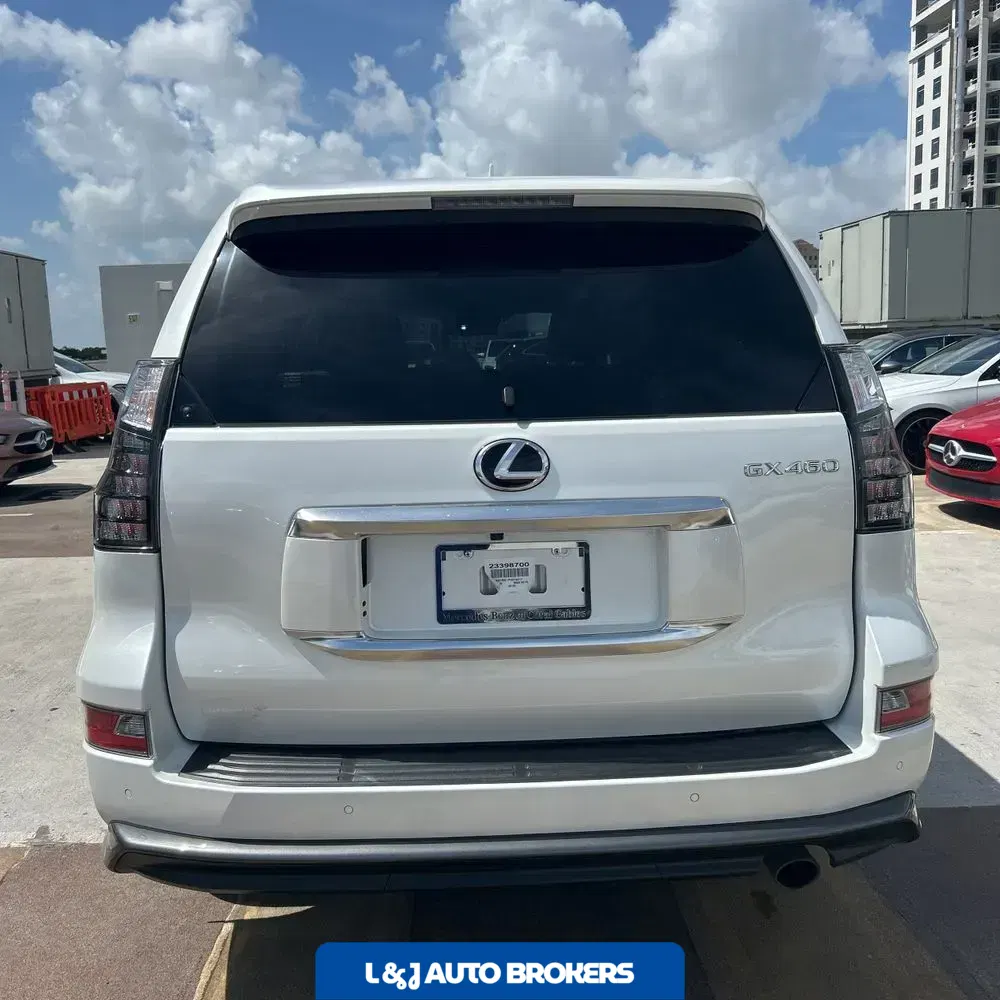 2023 Lexus GX 460 Base