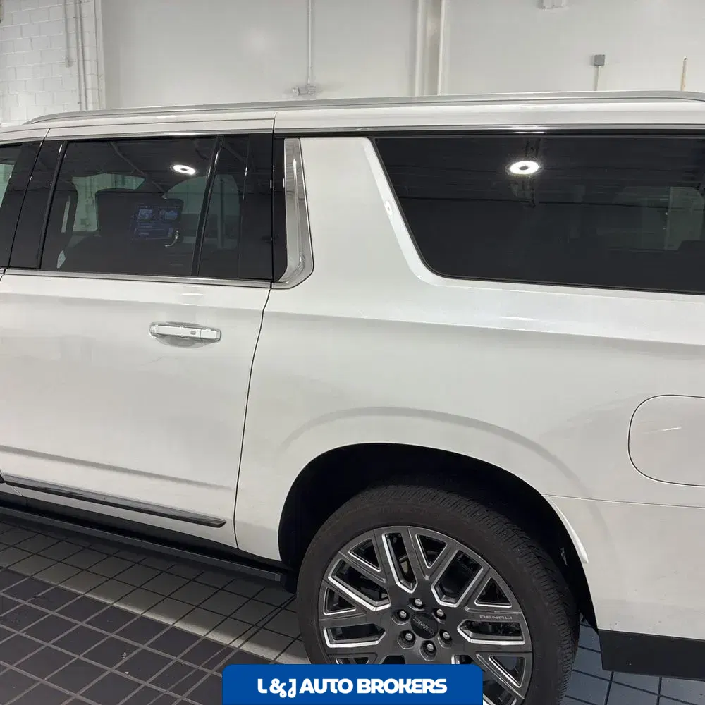 2025 GMC Yukon XL Denali Ultimate
