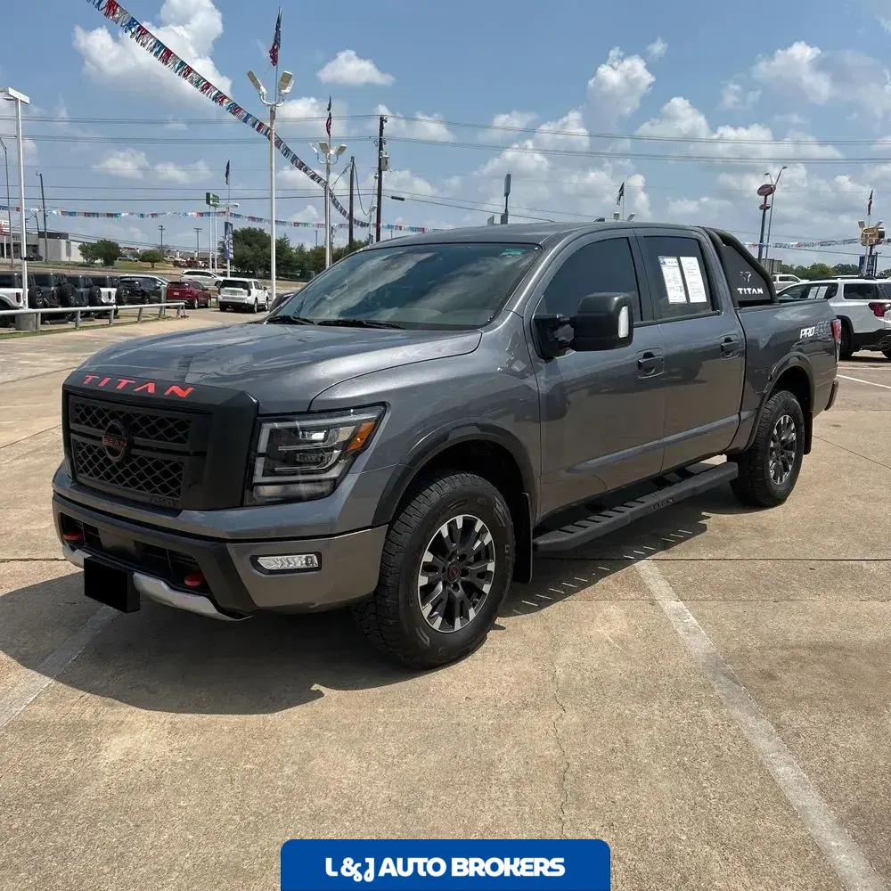 2024 Nissan Titan PRO-4X