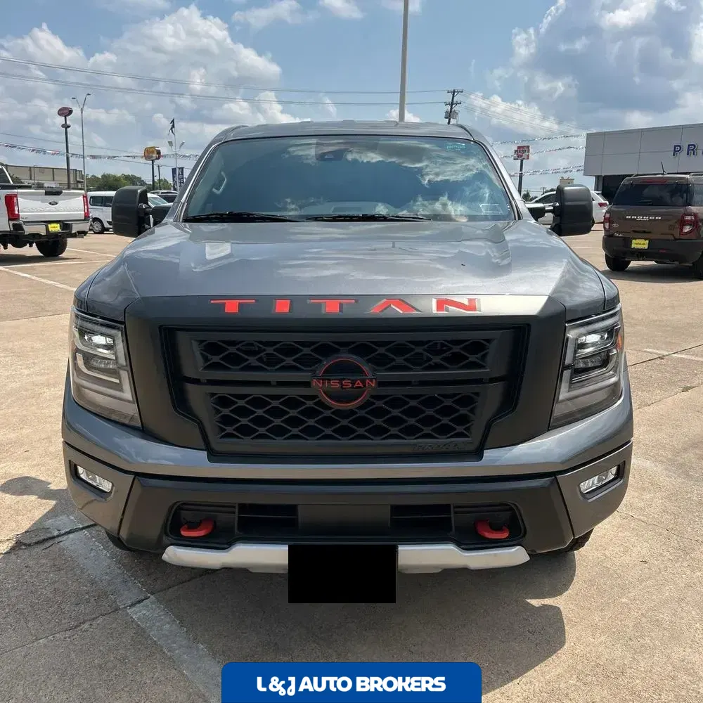 2024 Nissan Titan PRO-4X