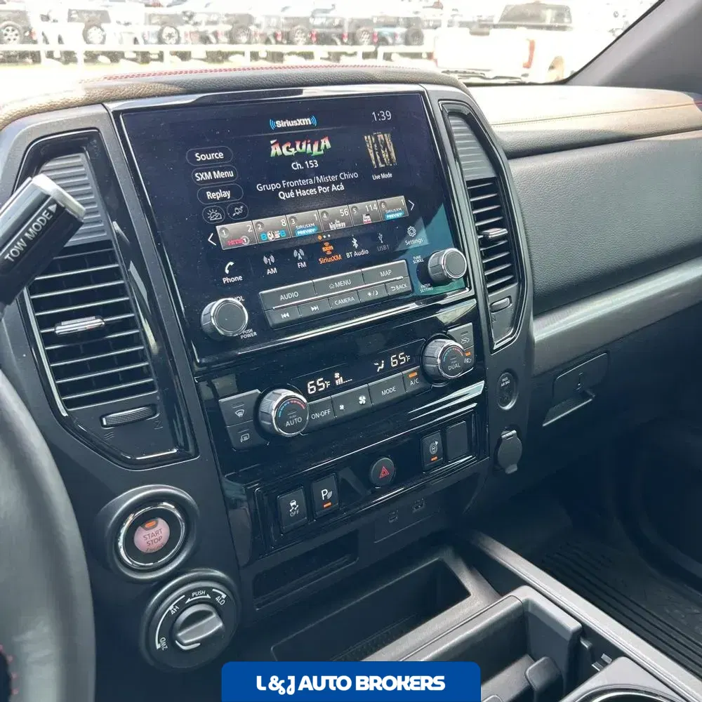 2024 Nissan Titan PRO-4X