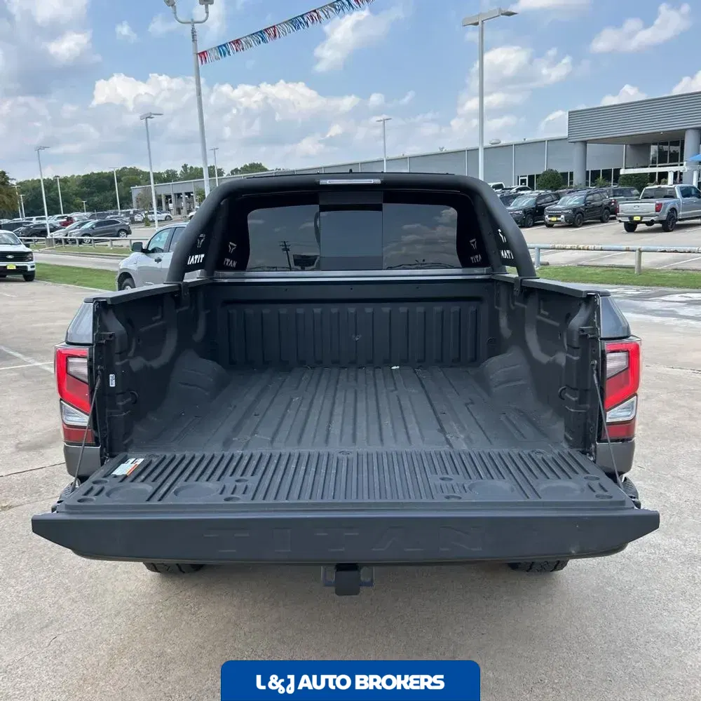2024 Nissan Titan PRO-4X