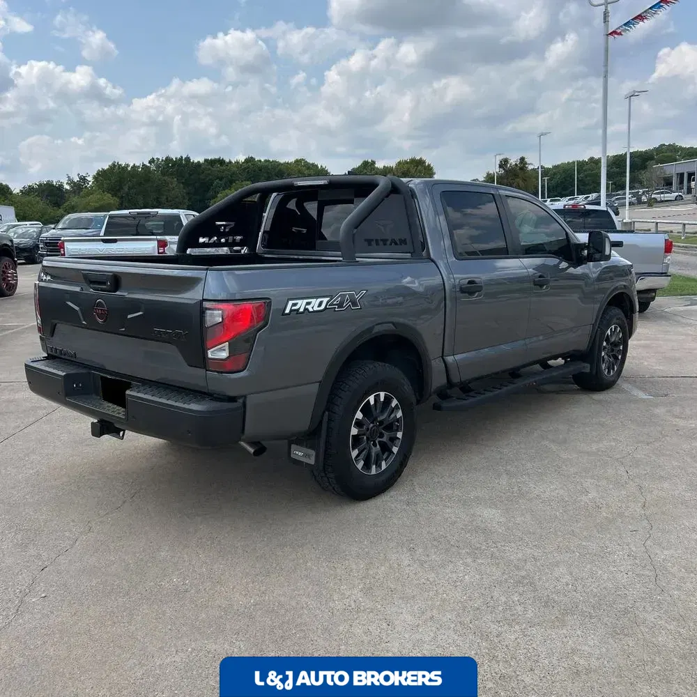 2024 Nissan Titan PRO-4X