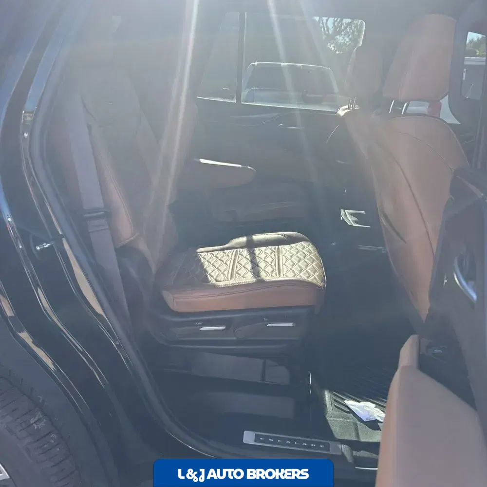 2022 Cadillac Escalade Sport