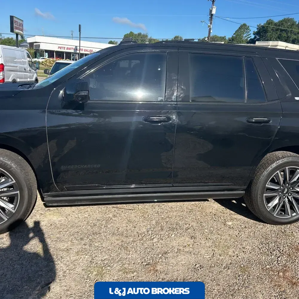 2022 Cadillac Escalade Sport