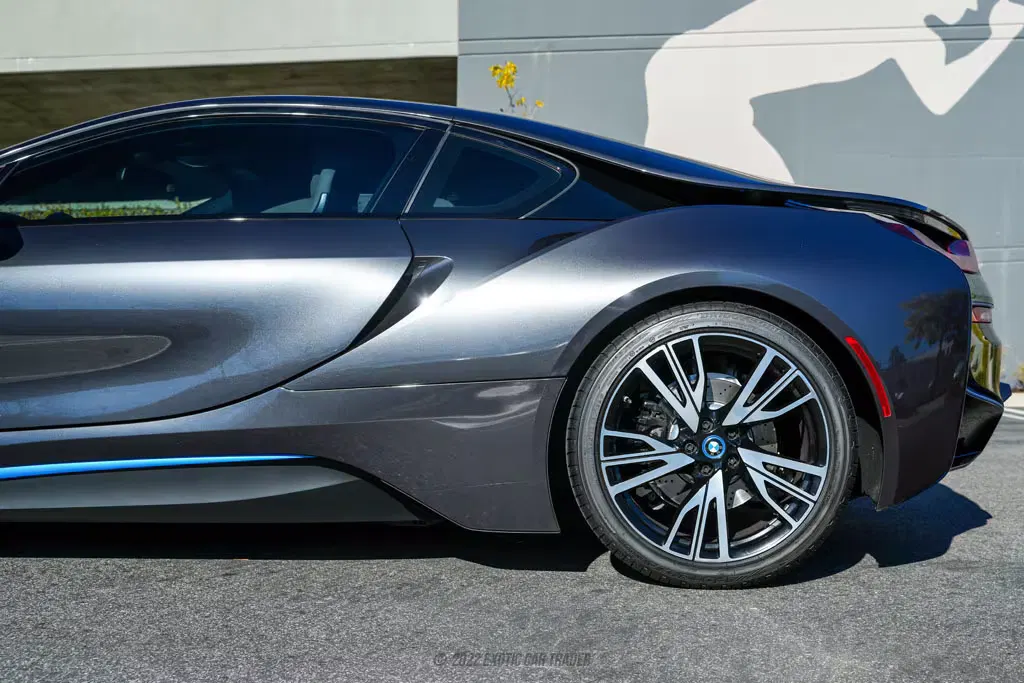 2015 BMW I8 Pure Impulse World Coupe