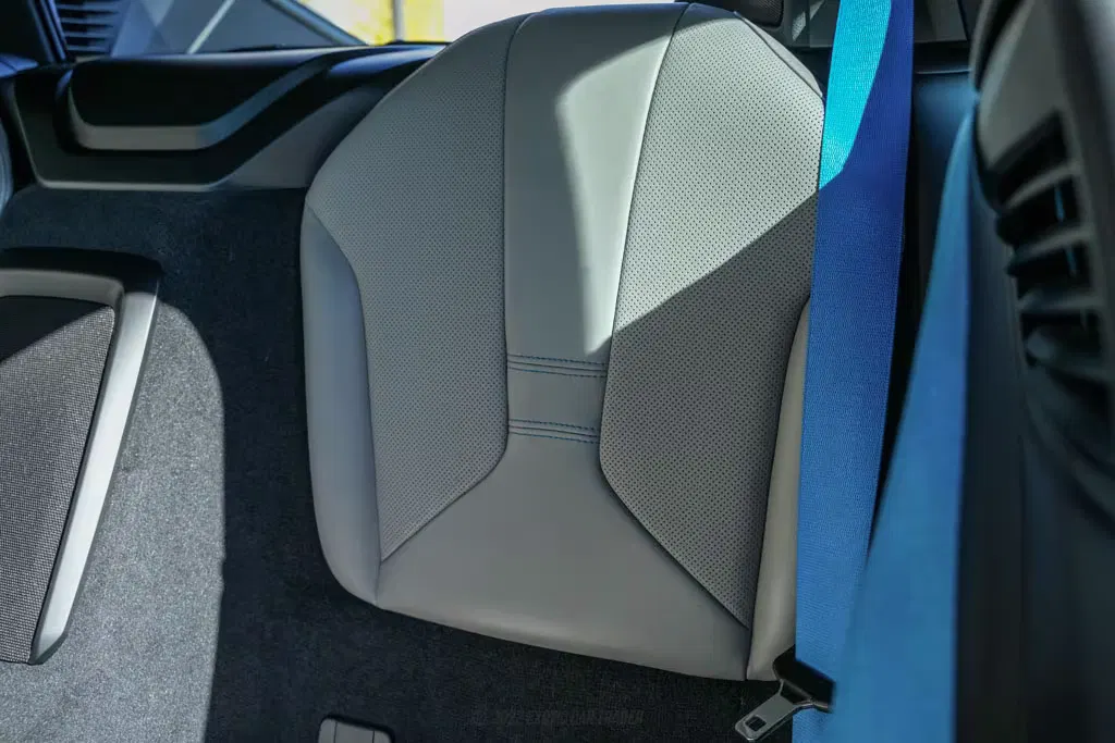 2015 BMW I8 Pure Impulse World Coupe