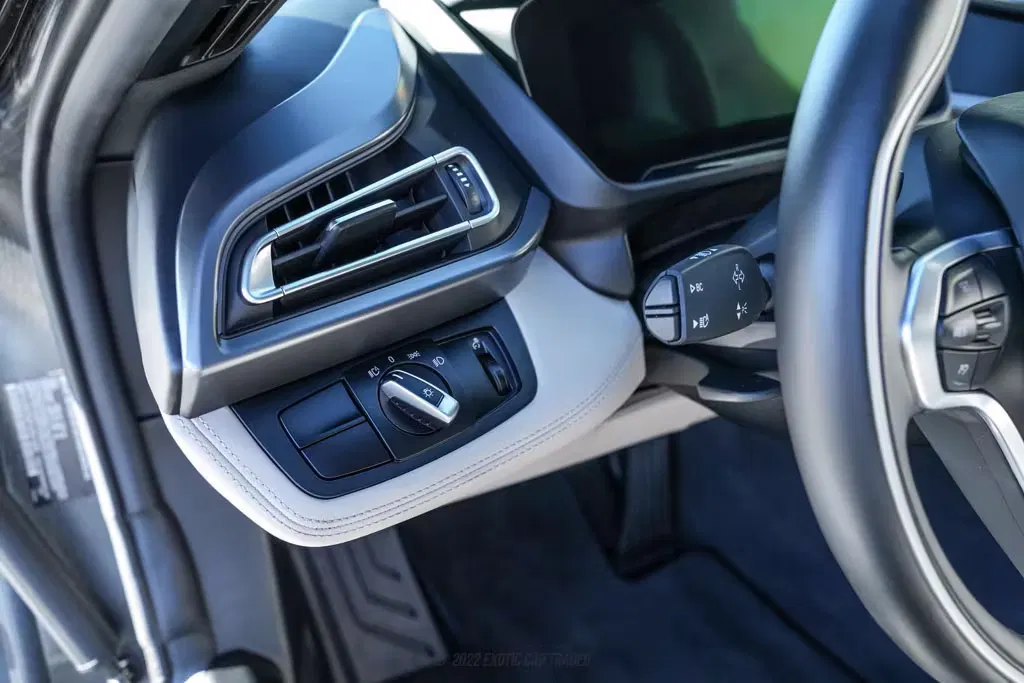 2015 BMW I8 Pure Impulse World Coupe