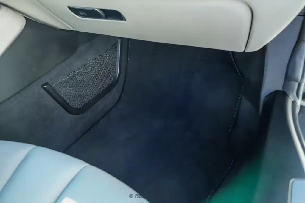 2015 BMW I8 Pure Impulse World Coupe
