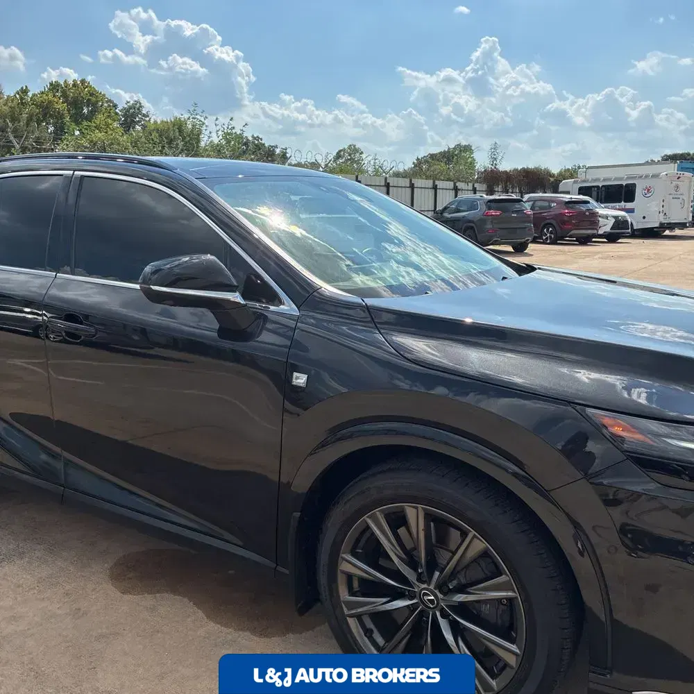2023 Lexus RX 350 F SPORT Handling