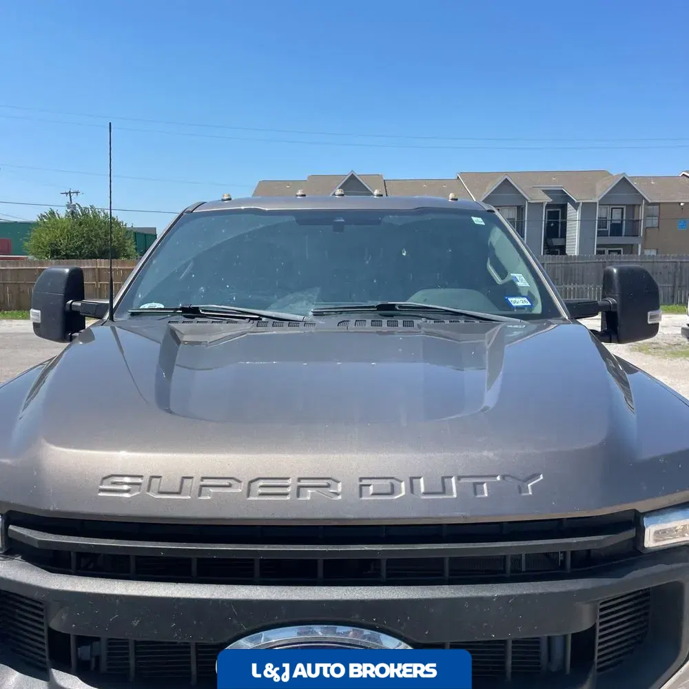 2022 Ford F-350 Super Duty XL