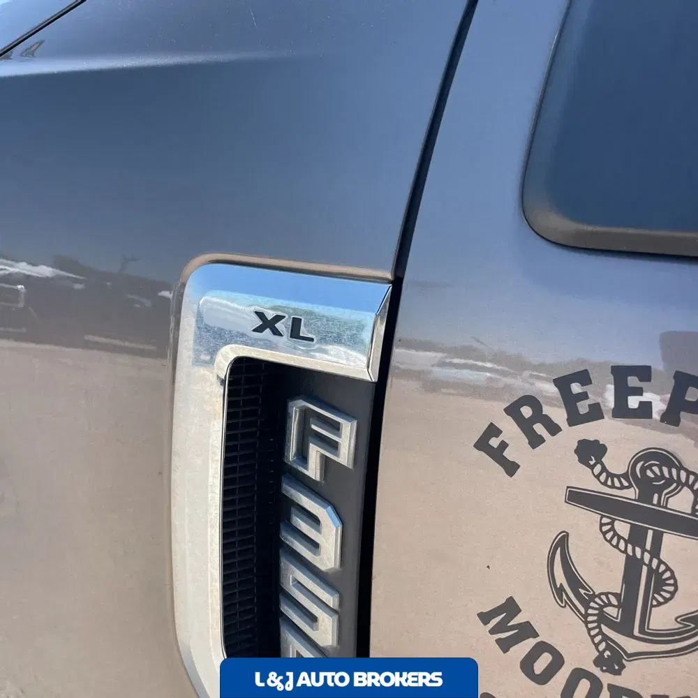 2022 Ford F-350 Super Duty XL