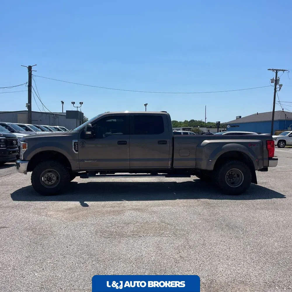 2022 Ford F-350 Super Duty XL