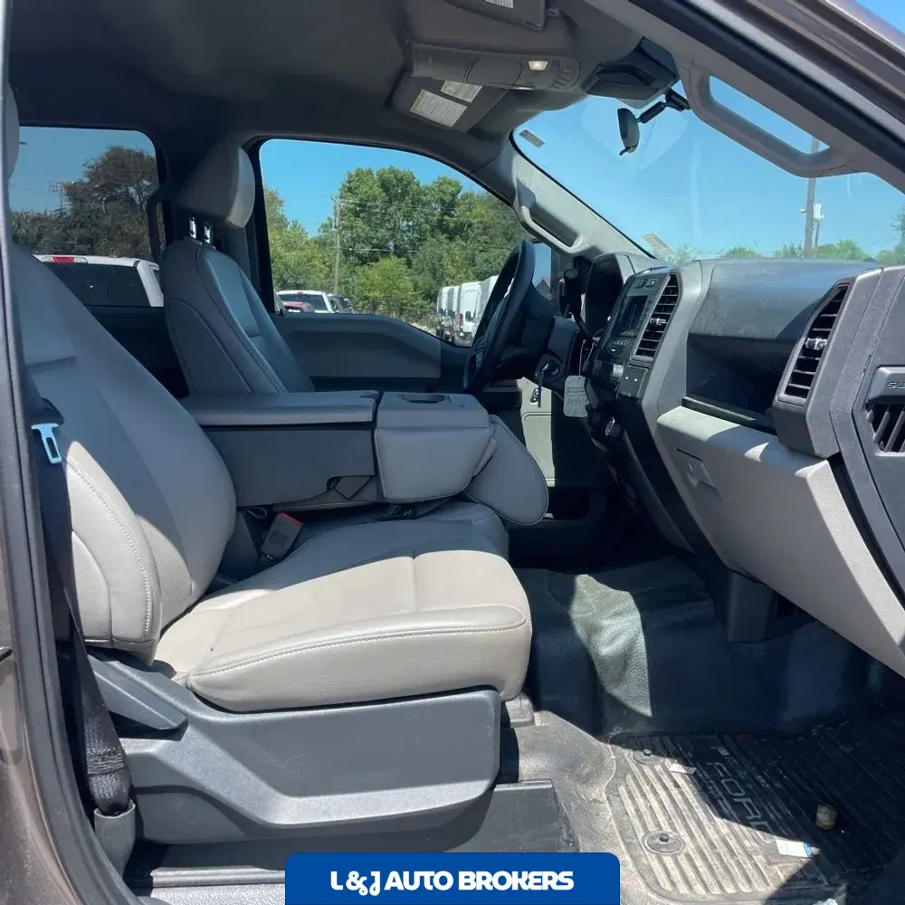2022 Ford F-350 Super Duty XL